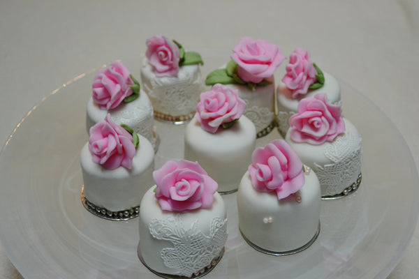 Mini cakes by sugar street boutique.lace cakes. mini lace cake. sweet lace. lace cake toronto. mini cakes. mini roses cake. mini carrot cakes. mini fondant cakes. fondant. toronto mini cakes. roses. fondant roses. bridal cakes. bridal mini cakes. bridal cakes toronto. baby shower cakes toronto. baby shower cakes. designer cakes. designer mini cakes. carrot cake. carrot mini cakes. mini fondant roses cakes.