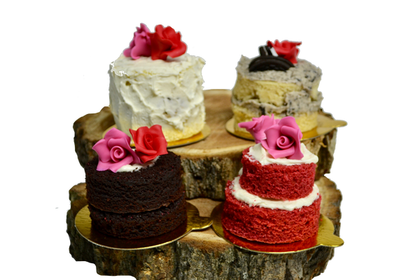 Mini cakes with roses, red velvet mini cake, chocolate mini cake, vegan vanilla with vegan cookies and cream icing & chocolate chip cookie dough mini cake by sugar street boutique toronto