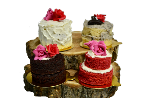 Mini cakes with roses, red velvet mini cake, chocolate mini cake, vegan vanilla with vegan cookies and cream icing & chocolate chip cookie dough mini cake by sugar street boutique toronto