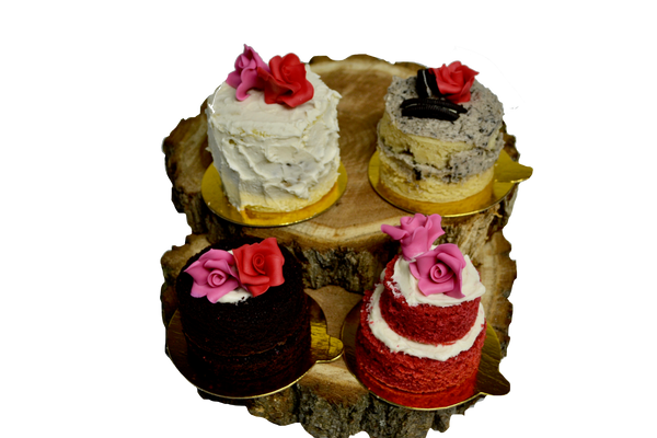 Mini cakes with roses, red velvet mini cake, chocolate mini cake, vegan vanilla with vegan cookies and cream icing & chocolate chip cookie dough mini cake by sugar street boutique toronto
