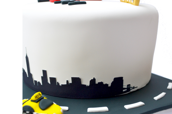 I love New york cake i love NYC with edible statue of liberty, edible yellow taxi and an edible big apple by sugar street boutique toronto
