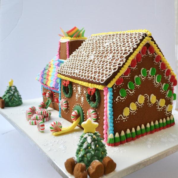 gingerbread house toronto by sugar street boutique. candy factory gingerbread house. christmas gingerbread.